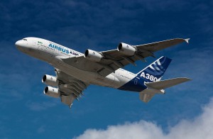 Airbus_A380_photo_Roger Green