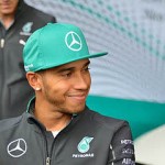 Lewis_Hamilton_2014_China_casquette_Mercedez,Lewis