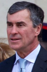 Jérôme_Cahuzac_(2012)_cropped_César