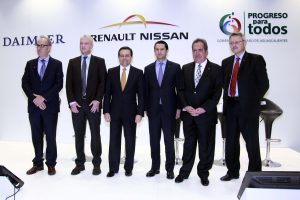 Presentación de la alianza DaimlerRenault-Nissan en la Ciudad de Mexico-photo-Gobierno Aguascalientes