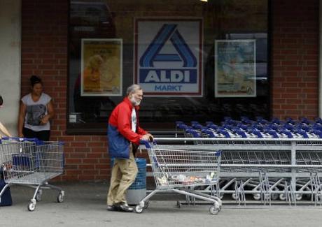 Espionnage : les codes bancaires des clients filmés chez Aldi