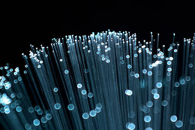 La fibre optique : une promesse en passe d’être réalisée très attendue par les entreprises