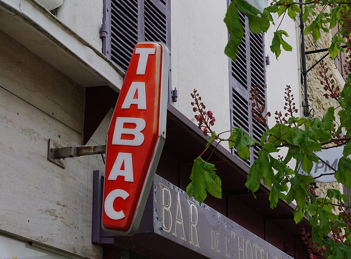 Pourquoi reporter la hausse du prix du tabac ?