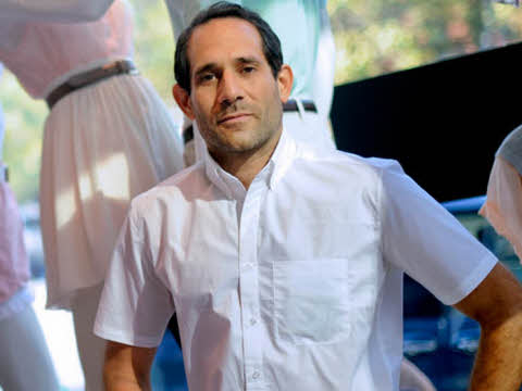 Renvoi du fondateur sulfureux d’American Apparel, Dov Charney