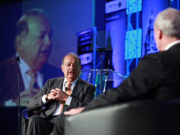Le milliardaire Carlos Slim en faveur de la réduction du temps de travail