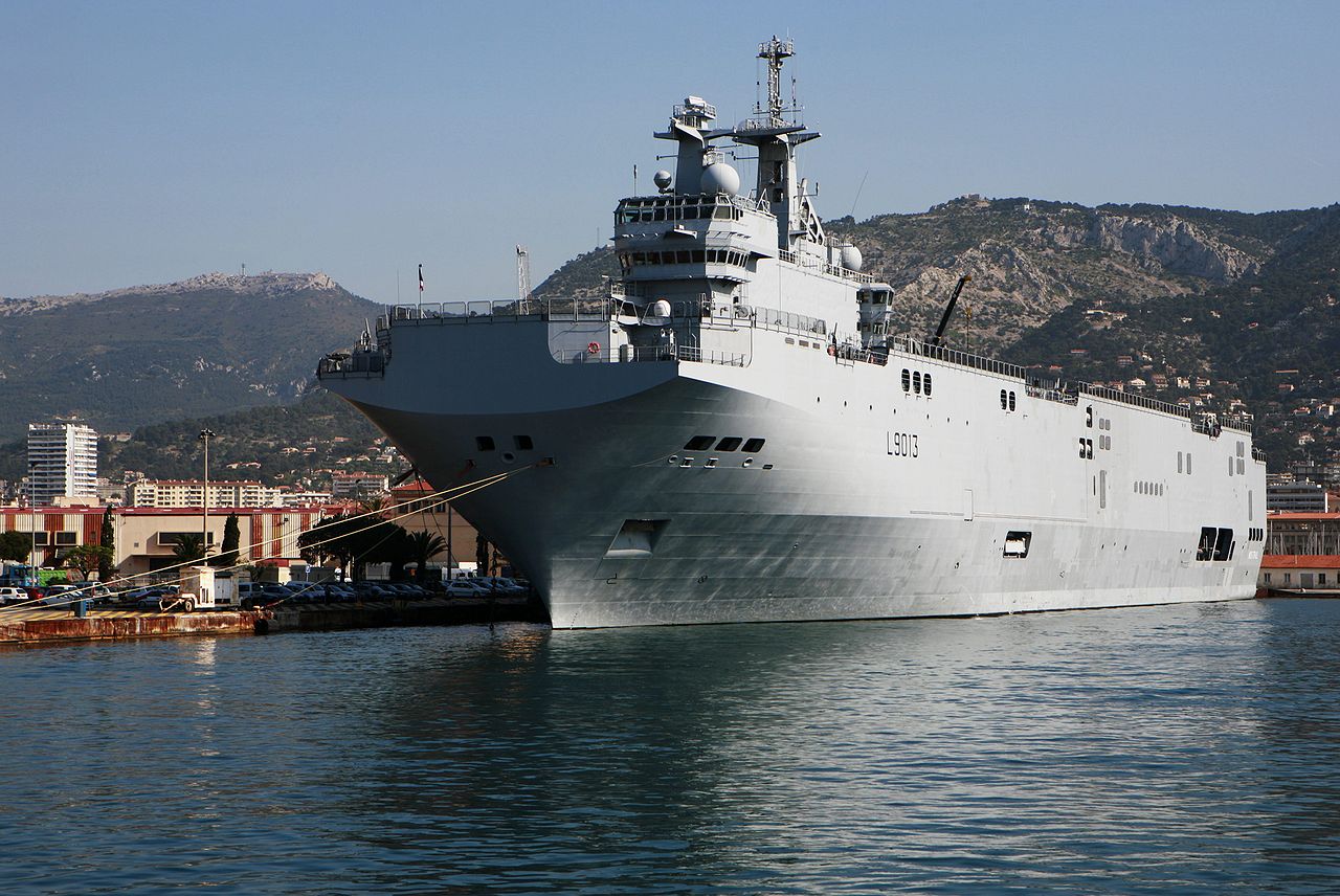 La France suspend la livraison du premier Mistral à la Russie