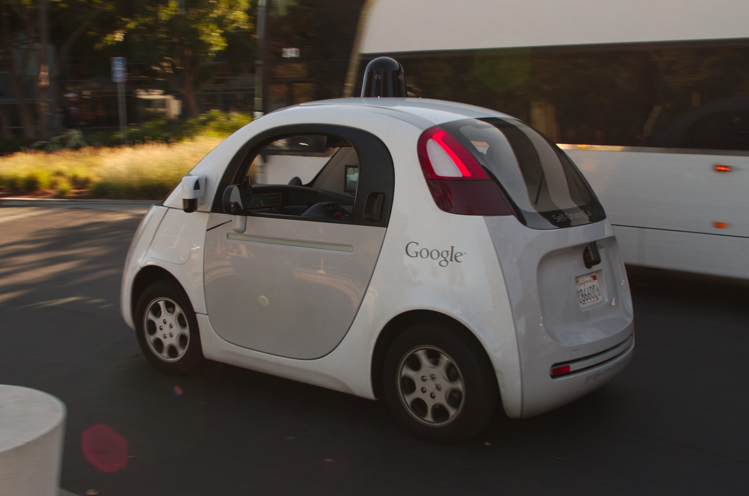 Google souhaite protéger les piétons de ses voitures autonomes