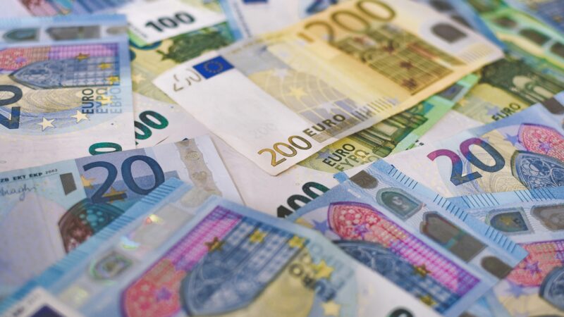 La France affirme que l’UE peut mettre en œuvre l’impôt minimum mondial sans l’aval de la Hongrie