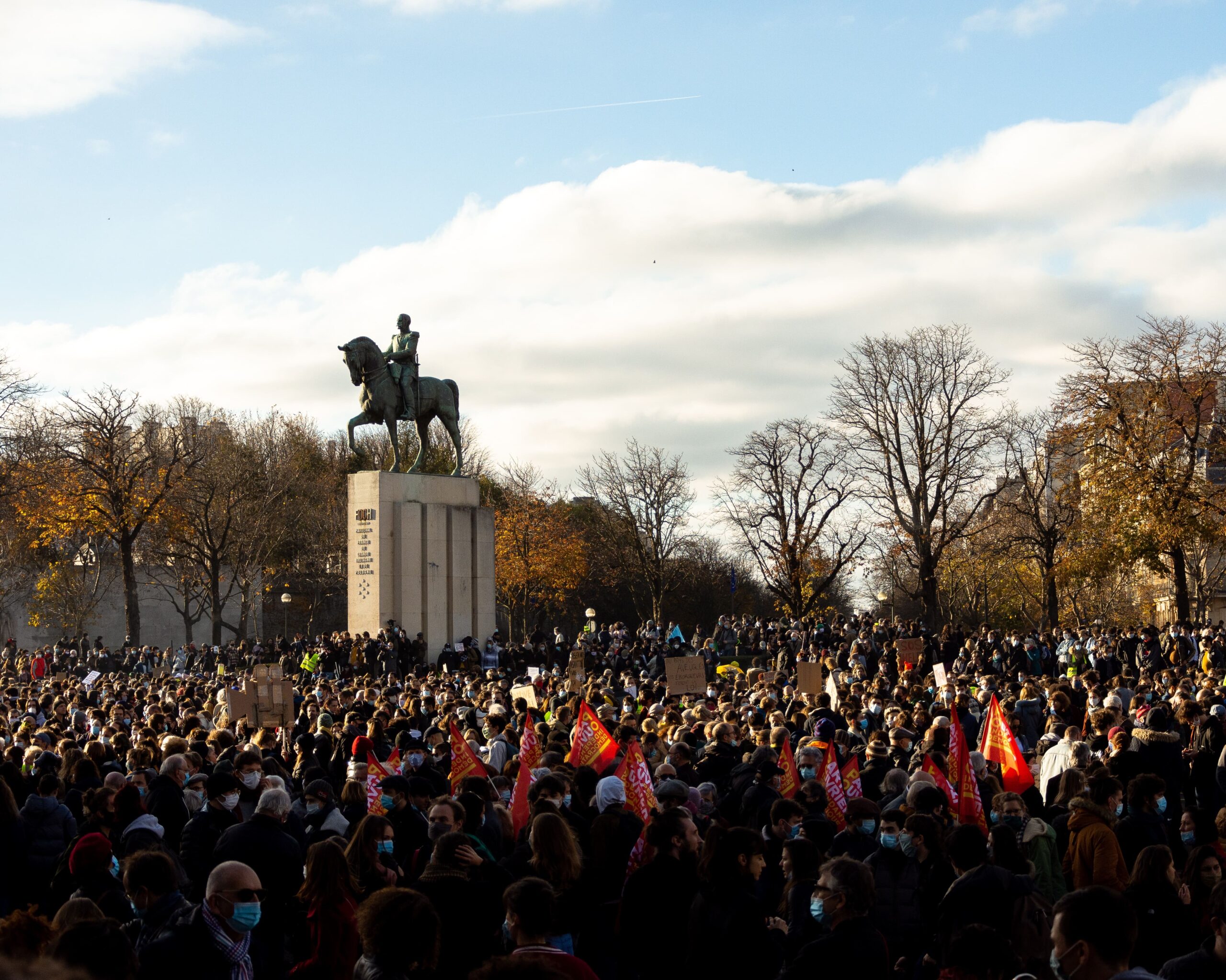 Les étudiants participent aux manifestations en France pour protester contre les réformes d’Emmanuel Macron