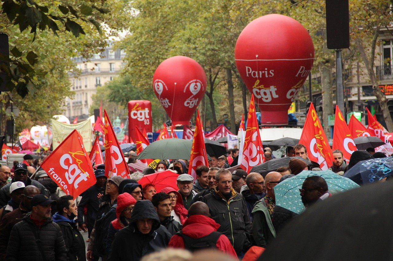 La France a de l’élan économique malgré les protestations sur les retraites