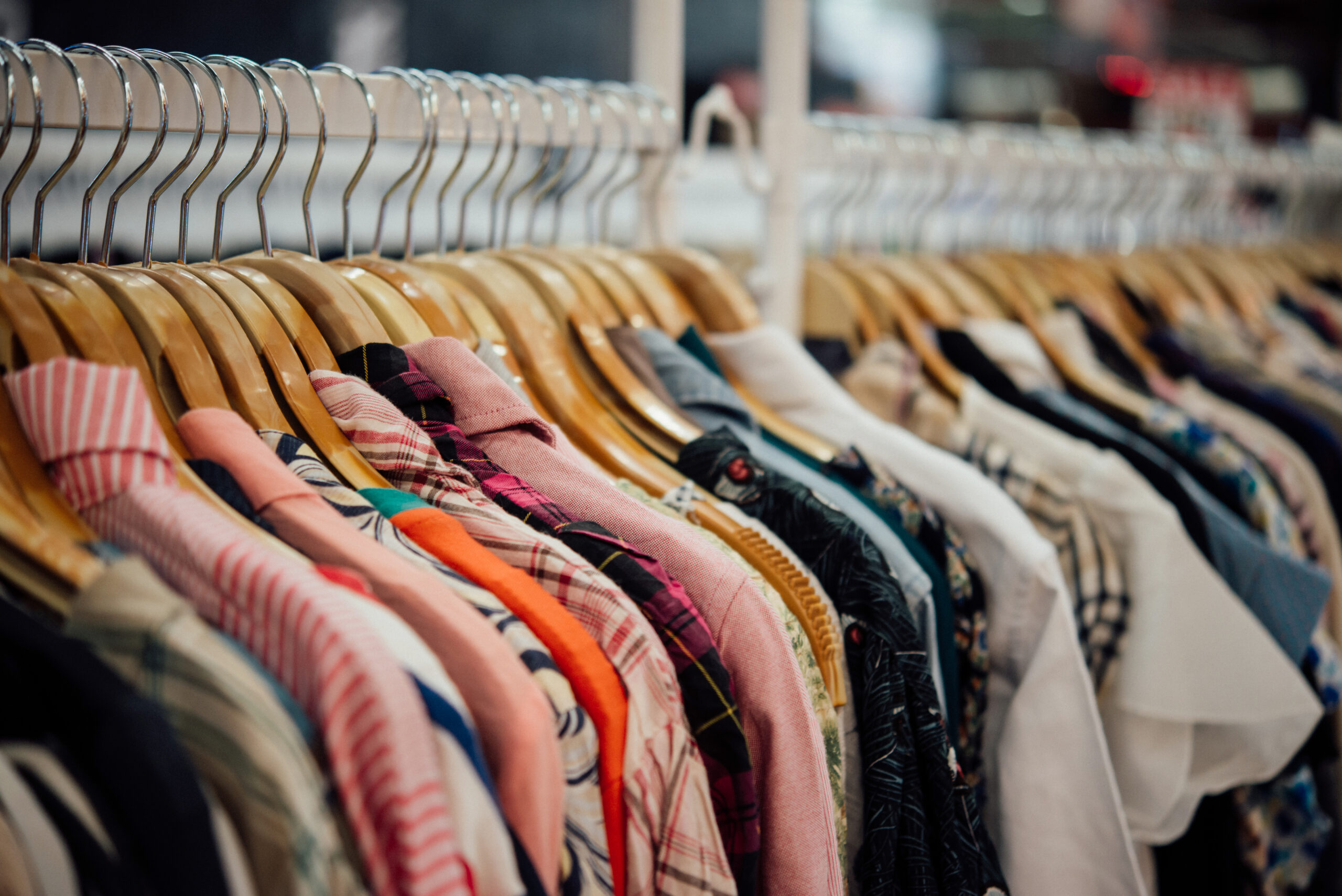 Taxe textile : sur les réseaux sociaux, les consommateurs montent au créneau