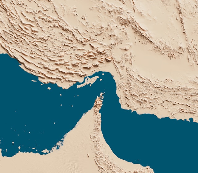 Moyen-Orient : l&rsquo;Iran imposera-t-il bientôt un droit de passage dans le détroit d’Ormuz ?