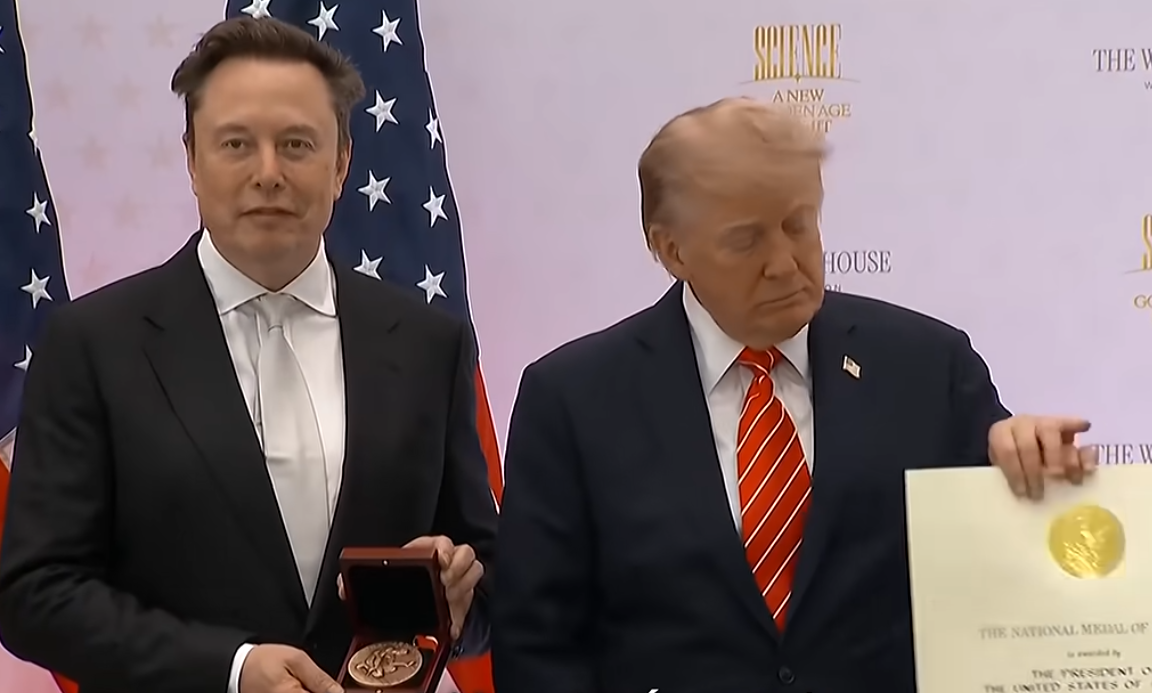 Elon Musk promet une action SpaceX à chaque enfant américain : un cadeau à plus de 10 milliards de dollars